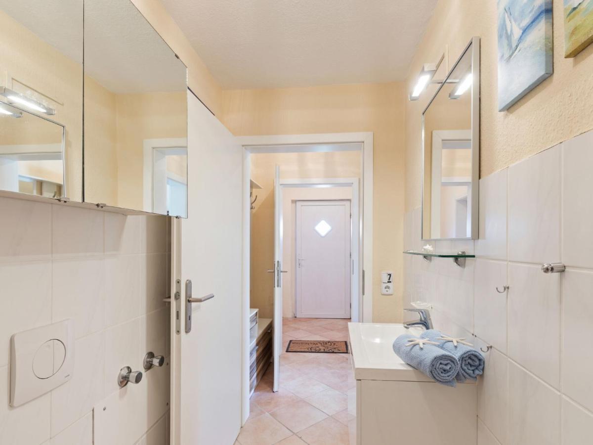 Elegant Apartment With Garden In Gingst Экстерьер фото